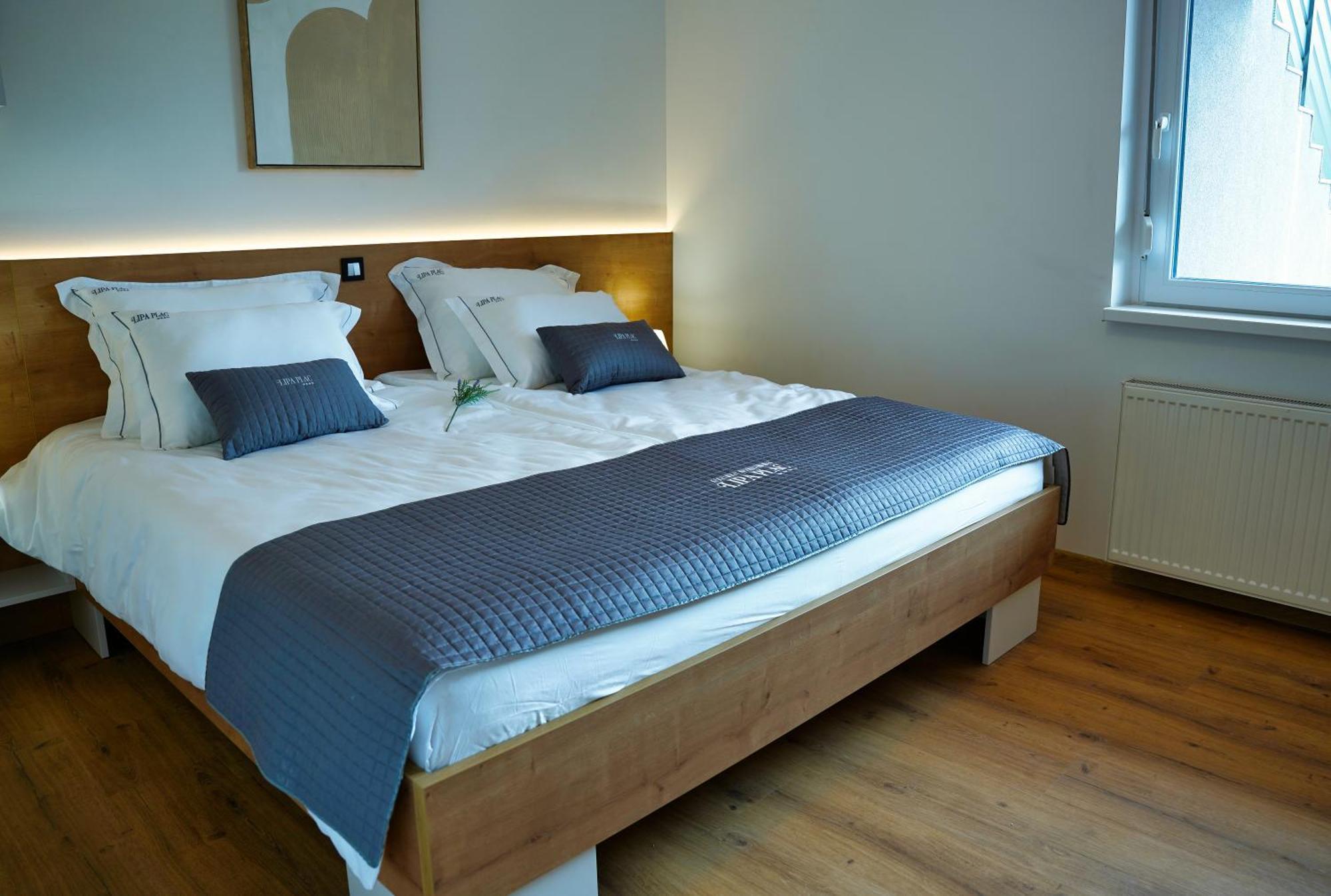 Apartments Lipa Plac Postojna Zewnętrze zdjęcie