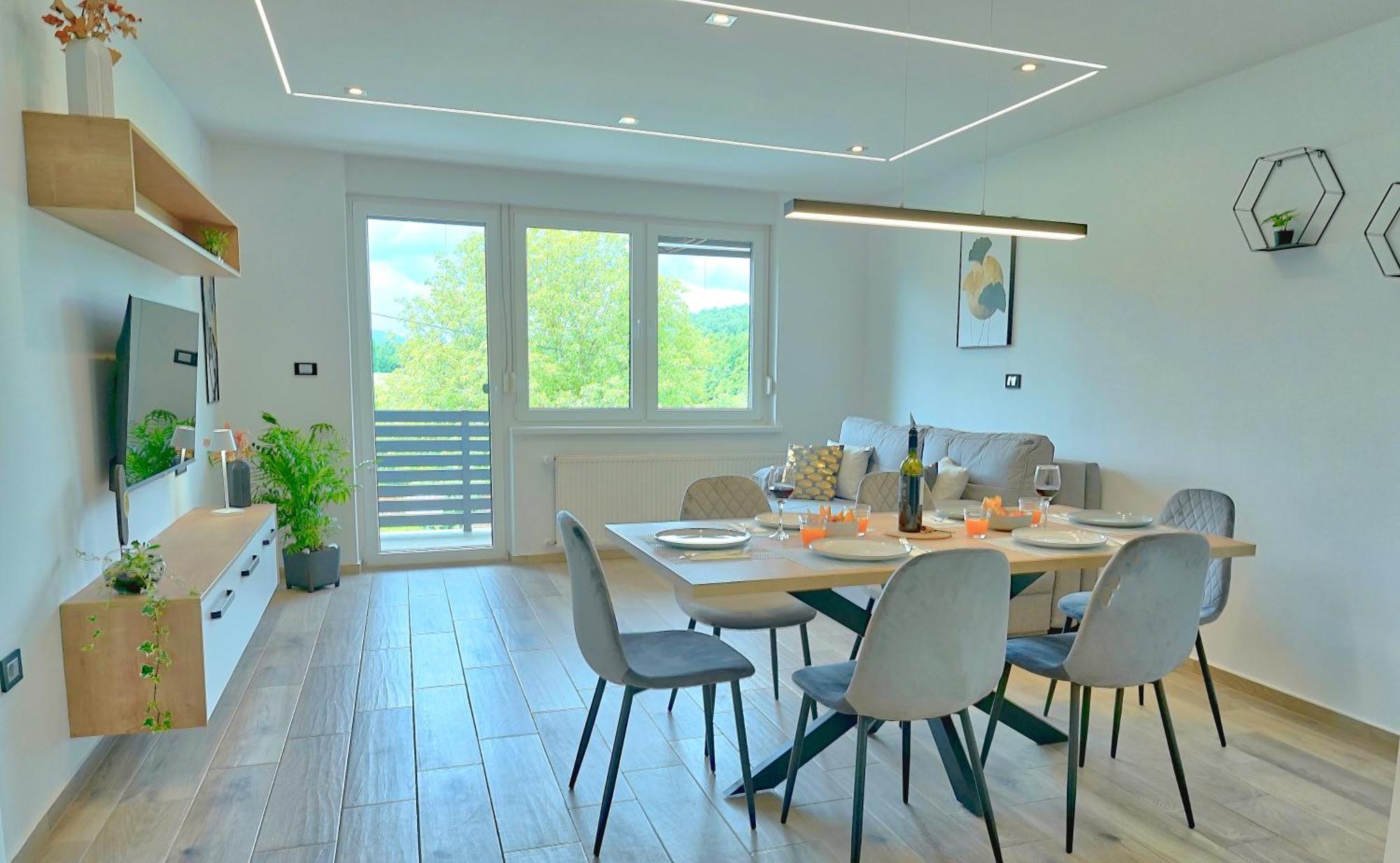Apartments Lipa Plac Postojna Zewnętrze zdjęcie
